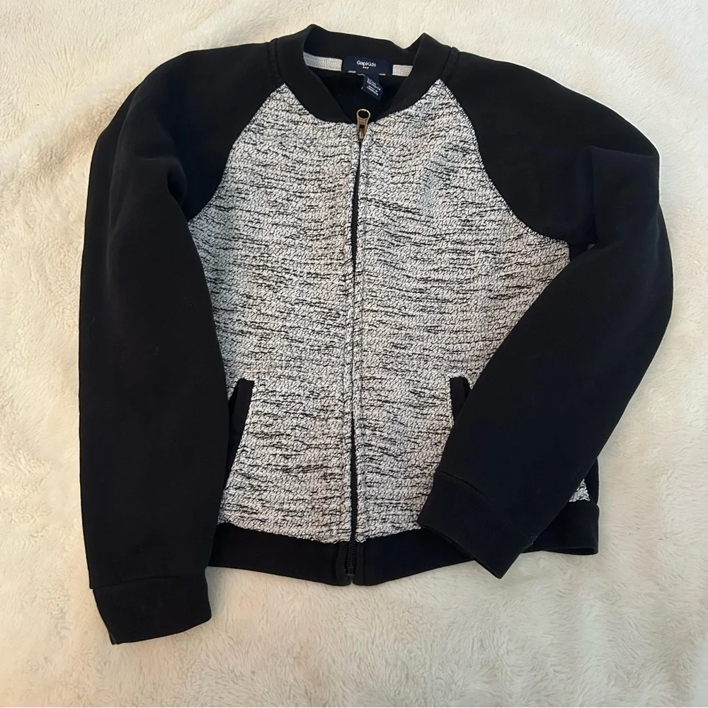 Size L GIRLS GAP Factory Zip-Up Jacket B4